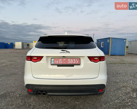 Білий Ягуар Ф-Пейс, об'ємом двигуна 2 л та пробігом 109 тис. км за 24999 $, фото 11 на Automoto.ua