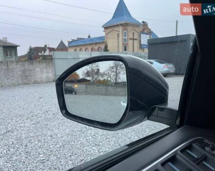 Білий Ягуар Ф-Пейс, об'ємом двигуна 3 л та пробігом 18 тис. км за 23990 $, фото 24 на Automoto.ua