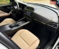 Білий Ягуар Ф-Пейс, об'ємом двигуна 2 л та пробігом 140 тис. км за 21900 $, фото 33 на Automoto.ua