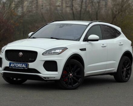 Белый Ягуар Ф-Пейс, объемом двигателя 2 л и пробегом 120 тыс. км за 25500 $, фото 1 на Automoto.ua