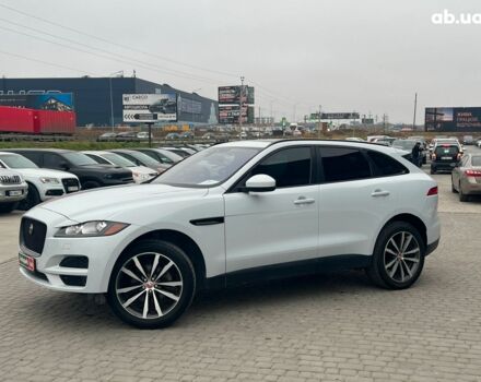 Белый Ягуар Ф-Пейс, объемом двигателя 2 л и пробегом 129 тыс. км за 25590 $, фото 2 на Automoto.ua