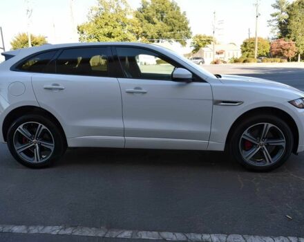 Белый Ягуар Ф-Пейс, объемом двигателя 3 л и пробегом 50 тыс. км за 10000 $, фото 7 на Automoto.ua