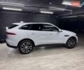 Белый Ягуар Ф-Пейс, объемом двигателя 2 л и пробегом 49 тыс. км за 27000 $, фото 19 на Automoto.ua