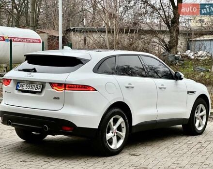 Белый Ягуар Ф-Пейс, объемом двигателя 3 л и пробегом 140 тыс. км за 21500 $, фото 19 на Automoto.ua