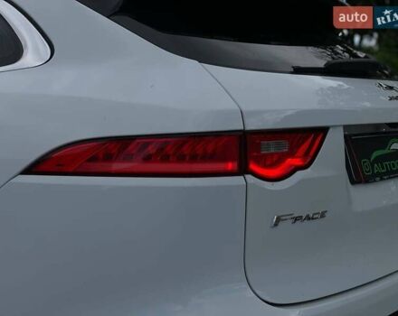 Ягуар Ф-Пейс 2018 у Києві на Automoto.ua Білий Ягуар Ф-Пейс, об'ємом двигуна 2 л та пробігом 121 тис. км за 23990 $, фото 7 на Automoto.ua