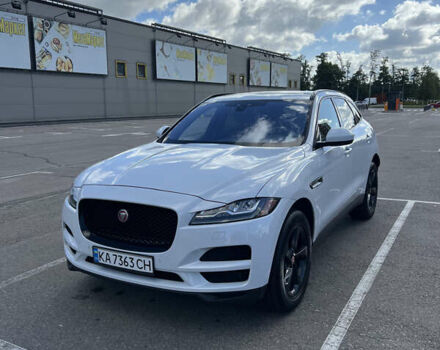 Білий Ягуар Ф-Пейс, об'ємом двигуна 3 л та пробігом 93 тис. км за 29500 $, фото 1 на Automoto.ua
