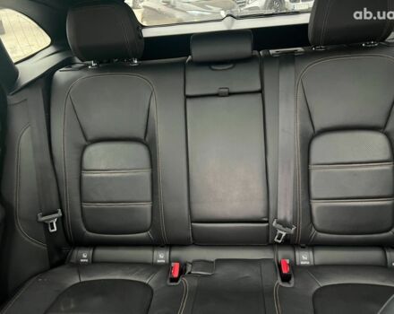 Белый Ягуар Ф-Пейс, объемом двигателя 2 л и пробегом 129 тыс. км за 25590 $, фото 23 на Automoto.ua