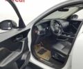 Белый Ягуар Ф-Пейс, объемом двигателя 0 л и пробегом 43 тыс. км за 15400 $, фото 3 на Automoto.ua