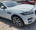 Білий Ягуар Ф-Пейс, об'ємом двигуна 2 л та пробігом 128 тис. км за 9500 $, фото 3 на Automoto.ua