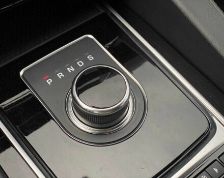 Белый Ягуар Ф-Пейс, объемом двигателя 2 л и пробегом 121 тыс. км за 23990 $, фото 21 на Automoto.ua