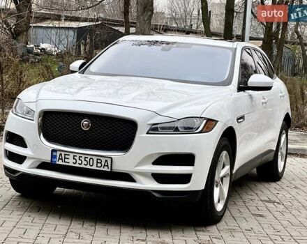 Белый Ягуар Ф-Пейс, объемом двигателя 3 л и пробегом 140 тыс. км за 21500 $, фото 5 на Automoto.ua