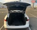 Білий Ягуар Ф-Пейс, об'ємом двигуна 2 л та пробігом 78 тис. км за 34200 $, фото 10 на Automoto.ua