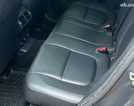 Белый Ягуар Ф-Пейс, объемом двигателя 2 л и пробегом 80 тыс. км за 25990 $, фото 27 на Automoto.ua