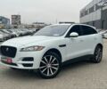 Белый Ягуар Ф-Пейс, объемом двигателя 2 л и пробегом 129 тыс. км за 25590 $, фото 1 на Automoto.ua
