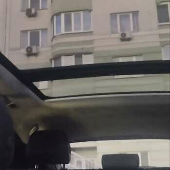 Белый Ягуар Ф-Пейс, объемом двигателя 2 л и пробегом 100 тыс. км за 29000 $, фото 35 на Automoto.ua