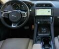 Белый Ягуар Ф-Пейс, объемом двигателя 2 л и пробегом 50 тыс. км за 14000 $, фото 8 на Automoto.ua