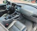 Ягуар Ф-Пейс 2019 в Ровно на Automoto.ua Белый Ягуар Ф-Пейс, объемом двигателя 2 л и пробегом 93 тыс. км за 19500 $, фото 16 на Automoto.ua
