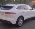 Белый Ягуар Ф-Пейс, объемом двигателя 2 л и пробегом 100 тыс. км за 29000 $, фото 5 на Automoto.ua