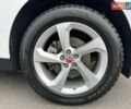 Білий Ягуар Ф-Пейс, об'ємом двигуна 2 л та пробігом 106 тис. км за 29900 $, фото 13 на Automoto.ua