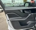 Білий Ягуар Ф-Пейс, об'ємом двигуна 2 л та пробігом 106 тис. км за 29900 $, фото 16 на Automoto.ua