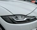 Білий Ягуар Ф-Пейс, об'ємом двигуна 2 л та пробігом 106 тис. км за 29900 $, фото 12 на Automoto.ua