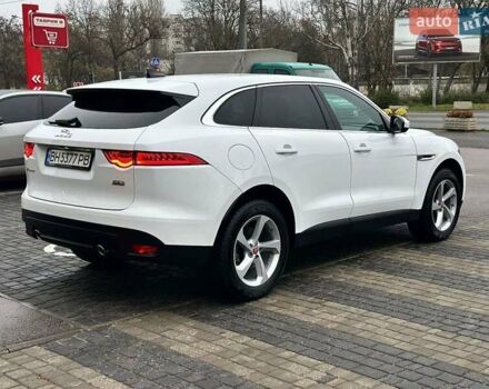 Білий Ягуар Ф-Пейс, об'ємом двигуна 2 л та пробігом 68 тис. км за 36000 $, фото 5 на Automoto.ua
