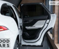 Білий Ягуар Ф-Пейс, об'ємом двигуна 2 л та пробігом 34 тис. км за 43500 $, фото 29 на Automoto.ua