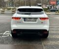 Білий Ягуар Ф-Пейс, об'ємом двигуна 2 л та пробігом 68 тис. км за 36000 $, фото 4 на Automoto.ua