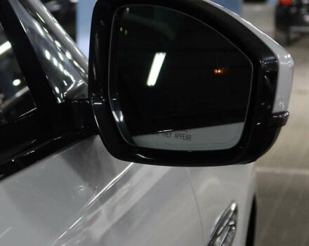 Белый Ягуар Ф-Пейс, объемом двигателя 3 л и пробегом 27 тыс. км за 29300 $, фото 2 на Automoto.ua