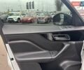 Белый Ягуар Ф-Пейс, объемом двигателя 2 л и пробегом 105 тыс. км за 30900 $, фото 14 на Automoto.ua