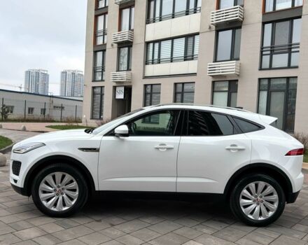 Белый Ягуар Ф-Пейс, объемом двигателя 2 л и пробегом 42 тыс. км за 27999 $, фото 10 на Automoto.ua
