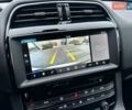 Білий Ягуар Ф-Пейс, об'ємом двигуна 2 л та пробігом 68 тис. км за 36000 $, фото 6 на Automoto.ua