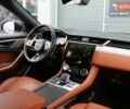 Белый Ягуар Ф-Пейс, объемом двигателя 2 л и пробегом 59 тыс. км за 41900 $, фото 13 на Automoto.ua