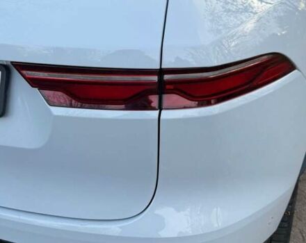 Белый Ягуар Ф-Пейс, объемом двигателя 3 л и пробегом 25 тыс. км за 36000 $, фото 12 на Automoto.ua