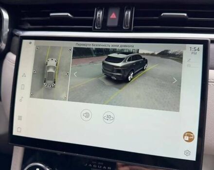 Белый Ягуар Ф-Пейс, объемом двигателя 3 л и пробегом 25 тыс. км за 36000 $, фото 50 на Automoto.ua