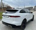 Белый Ягуар Ф-Пейс, объемом двигателя 3 л и пробегом 24 тыс. км за 36000 $, фото 6 на Automoto.ua