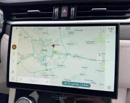 Белый Ягуар Ф-Пейс, объемом двигателя 3 л и пробегом 25 тыс. км за 36000 $, фото 47 на Automoto.ua