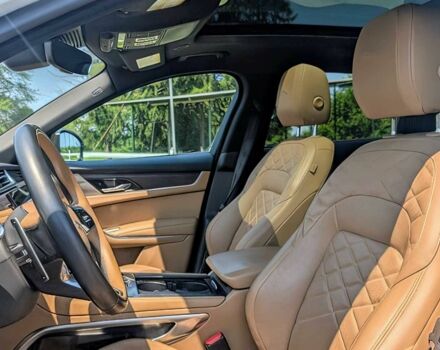 Білий Ягуар Ф-Пейс, об'ємом двигуна 3 л та пробігом 17 тис. км за 27800 $, фото 7 на Automoto.ua