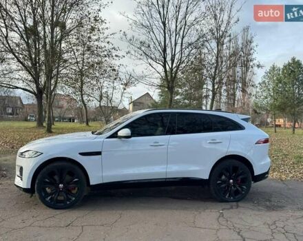 Белый Ягуар Ф-Пейс, объемом двигателя 3 л и пробегом 25 тыс. км за 36000 $, фото 6 на Automoto.ua