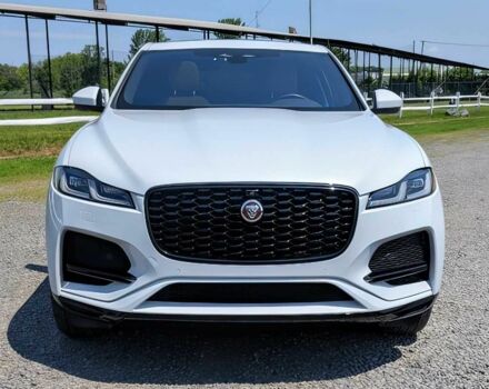 Білий Ягуар Ф-Пейс, об'ємом двигуна 3 л та пробігом 17 тис. км за 27800 $, фото 1 на Automoto.ua