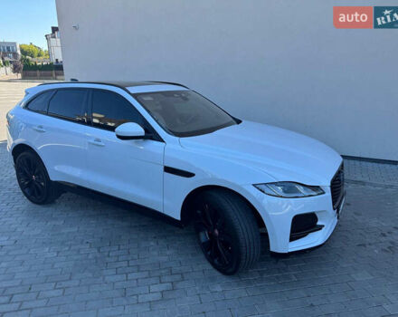 Білий Ягуар Ф-Пейс, об'ємом двигуна 3 л та пробігом 22 тис. км за 36000 $, фото 13 на Automoto.ua