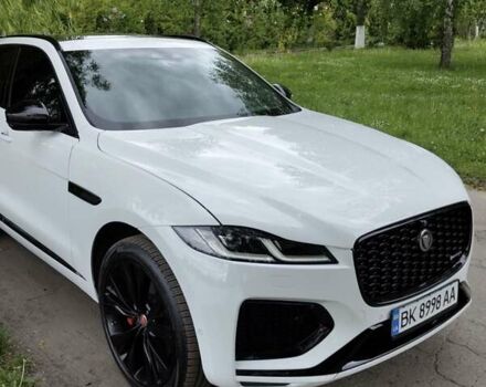 Белый Ягуар Ф-Пейс, объемом двигателя 3 л и пробегом 48 тыс. км за 55500 $, фото 13 на Automoto.ua