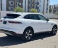 Белый Ягуар Ф-Пейс, объемом двигателя 0 л и пробегом 32 тыс. км за 15000 $, фото 4 на Automoto.ua