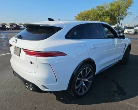 Белый Ягуар Ф-Пейс, объемом двигателя 0 л и пробегом 34 тыс. км за 39500 $, фото 7 на Automoto.ua