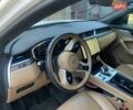 Белый Ягуар Ф-Пейс, объемом двигателя 2 л и пробегом 36 тыс. км за 65800 $, фото 3 на Automoto.ua