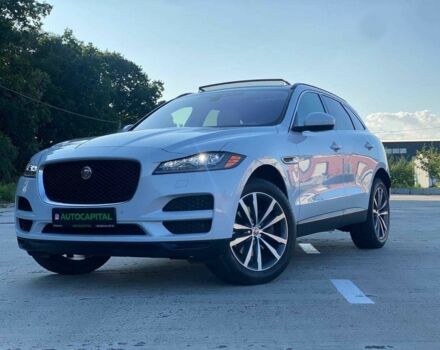 Белый Ягуар Ф-Пейс, объемом двигателя 0 л и пробегом 49 тыс. км за 22990 $, фото 1 на Automoto.ua
