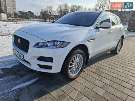 Ягуар Ф-Пейс 2017 у Черкасах на Automoto.ua Білий Ягуар Ф-Пейс, об'ємом двигуна 2 л та пробігом 122 тис. км за 26999 $, фото 1 на Automoto.ua