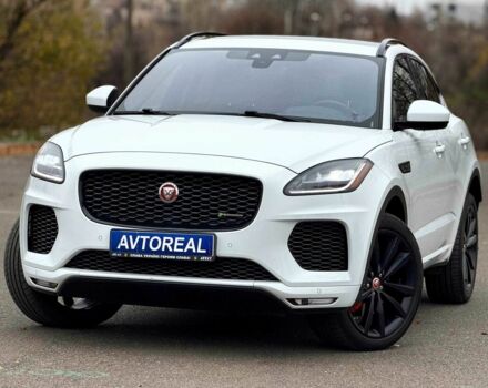 Білий Ягуар Ф-Пейс, об'ємом двигуна 2 л та пробігом 120 тис. км за 25500 $, фото 1 на Automoto.ua