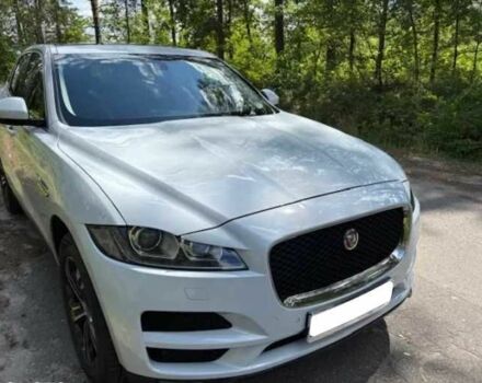 Белый Ягуар Ф-Пейс, объемом двигателя 3 л и пробегом 94 тыс. км за 18300 $, фото 1 на Automoto.ua