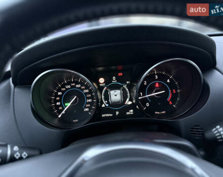 Черный Ягуар Ф-Пейс, объемом двигателя 2 л и пробегом 237 тыс. км за 17950 $, фото 21 на Automoto.ua